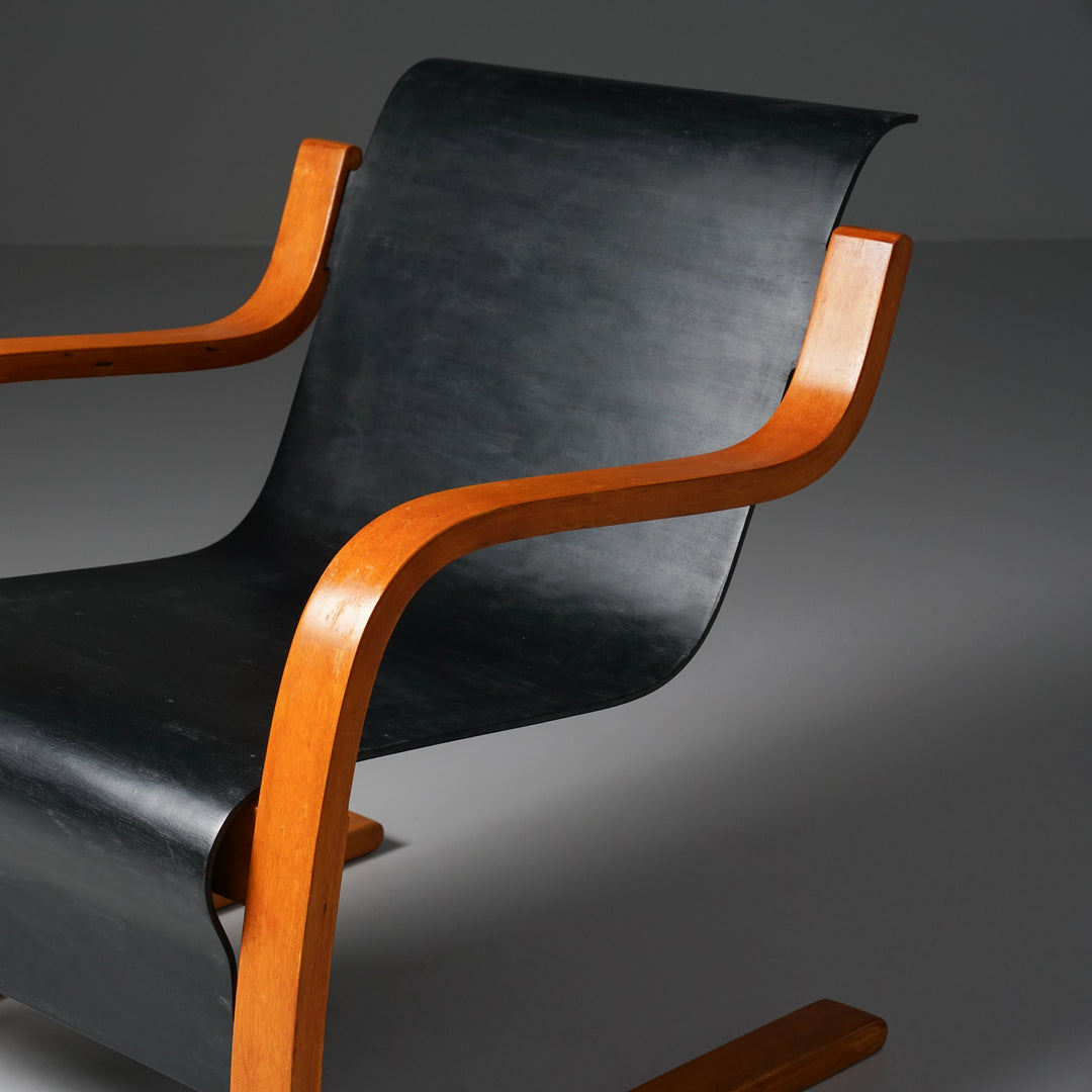 Model 42 Pikku Paimio armchair, Alvar Aalto, Oy Huonekalu- ja Rakennustyötehdas Ab, 1950s