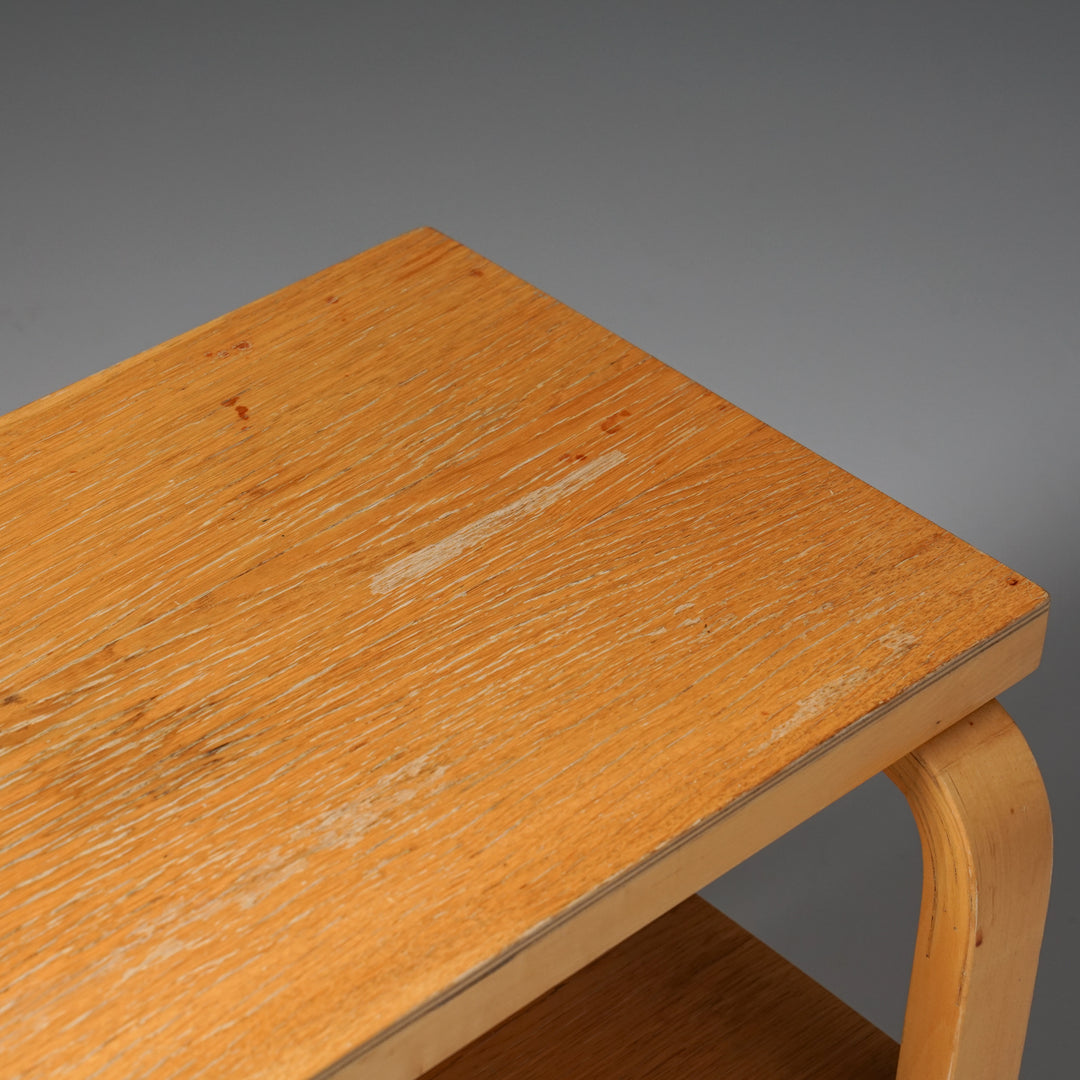 Radio table, Alvar Aalto, Oy Huonekalu- ja Rakennustyötehdas Ab, Mid-20th Century