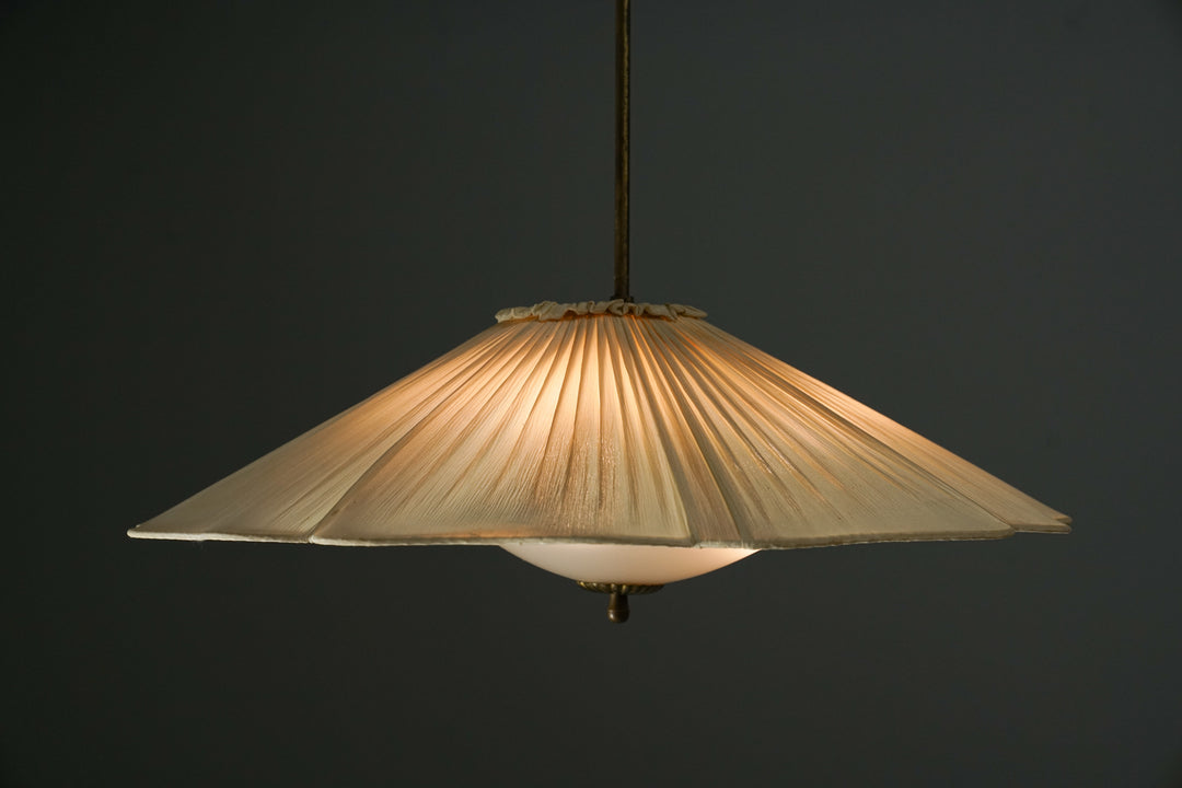 Kattovalaisin, Gunnel Nyman, Idman, 40-luku