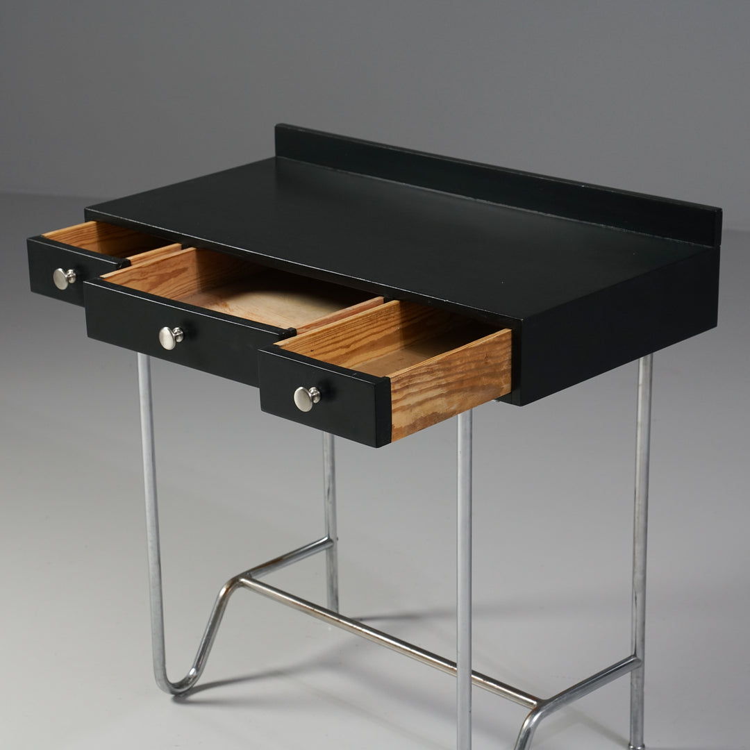 Model 1015 dressing table/side table, attrb. Pauli Blomstedt, J. Merivaara Oy, 1930s