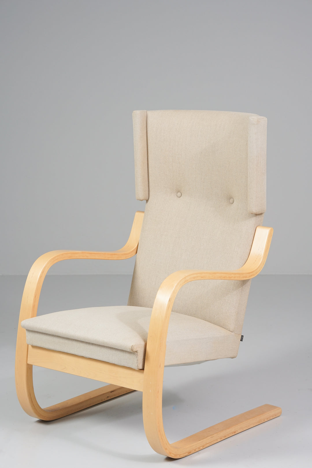 Armchair model 401, Alvar Aalto, Artek, 2000s
