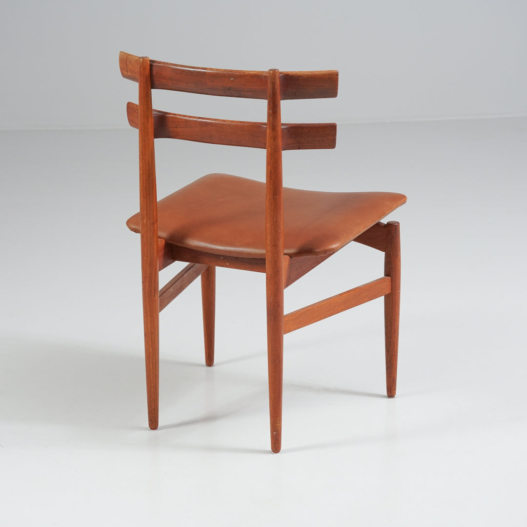 Ruokapöydän tuolit (4 kpl), Poul Hundevad, 60-luku