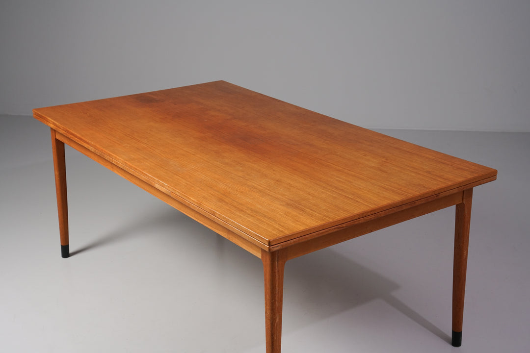 Extendable dining table, Niels Møller, JL Møllers Möbelfabrik, 1960s