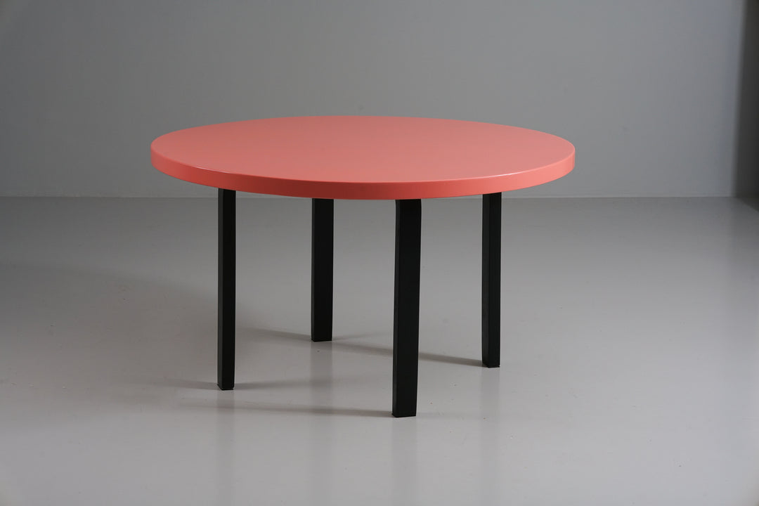 Pyöreä ruokapöytä, Alvar Aalto, Artek, 50/60-luku