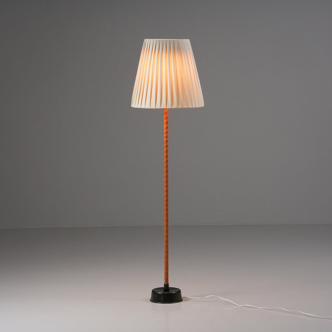 Malli Ihanne/ Senator lattiavalaisin, Lisa Johansson-Pape, Orno, 50-luku