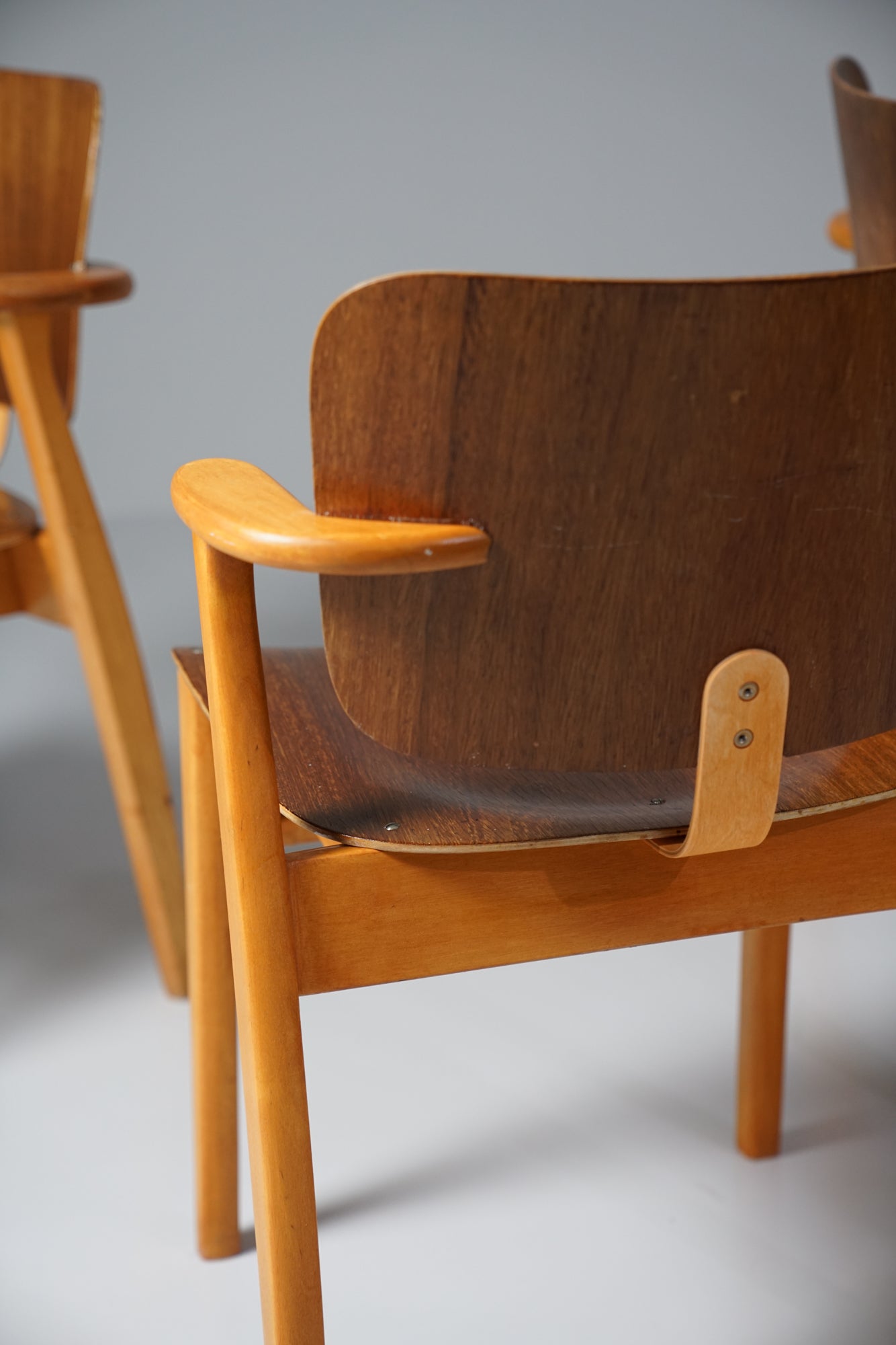 Model Domus chairs (4 pieces), Ilmari Tapiovaara, 1950s – Fargo
