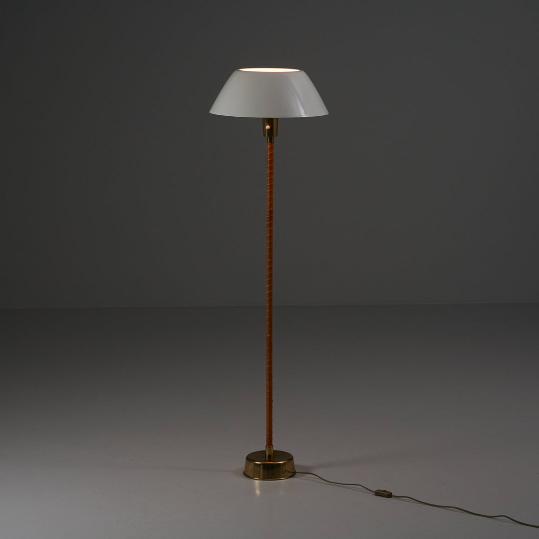 Malli Senator/Ihanne lattiavalaisin, Lisa Johansson-Pape, Orno, 50-luku