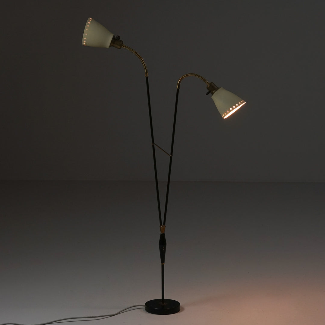 Lattiavalaisin, Ateljé Lyktan, Ruotsi, 50-luku