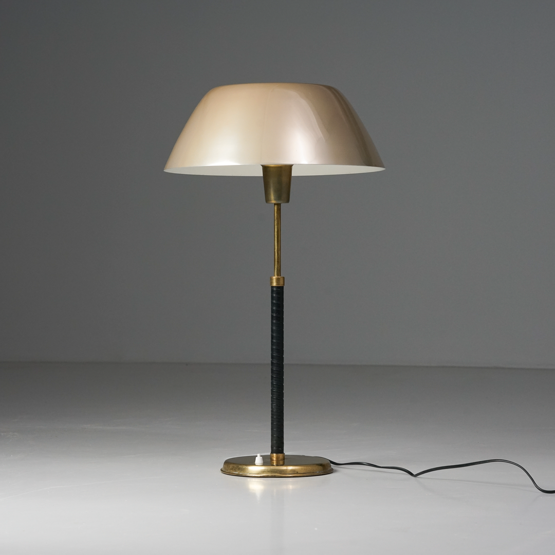 Harvinainen malli "Ihanne" pöytävalaisin, Lisa Johansson-Pape, Orno, 1900-luvun puoliväli