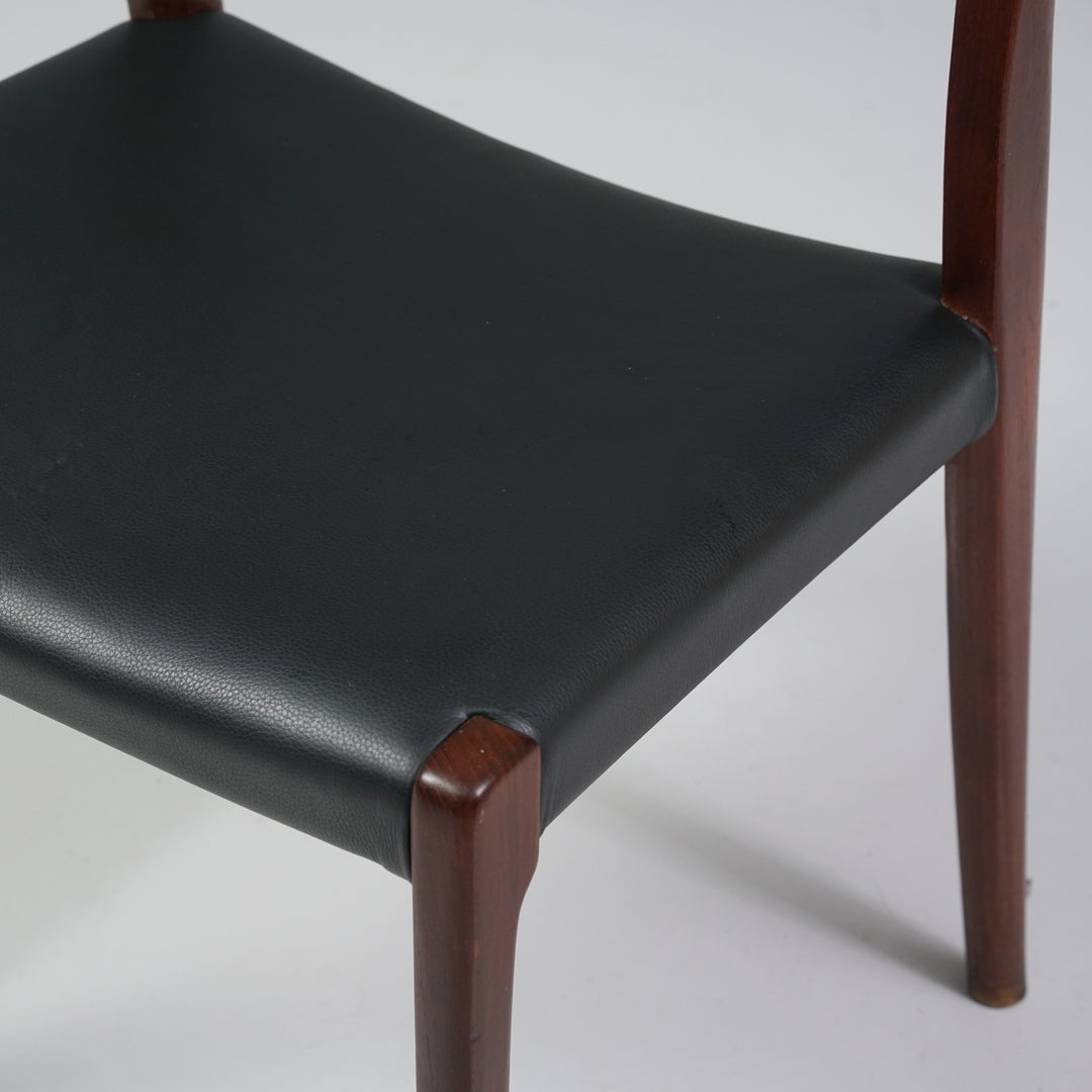 Model 71 chair, Niels Otto Møller, J.L Møllers Møbelfabrik, 1960s
