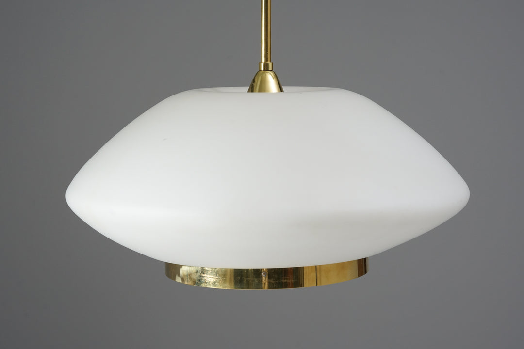 Kattovalaisin malli 61-338, Lisa Johansson-Pape, Orno, 50/60-luku