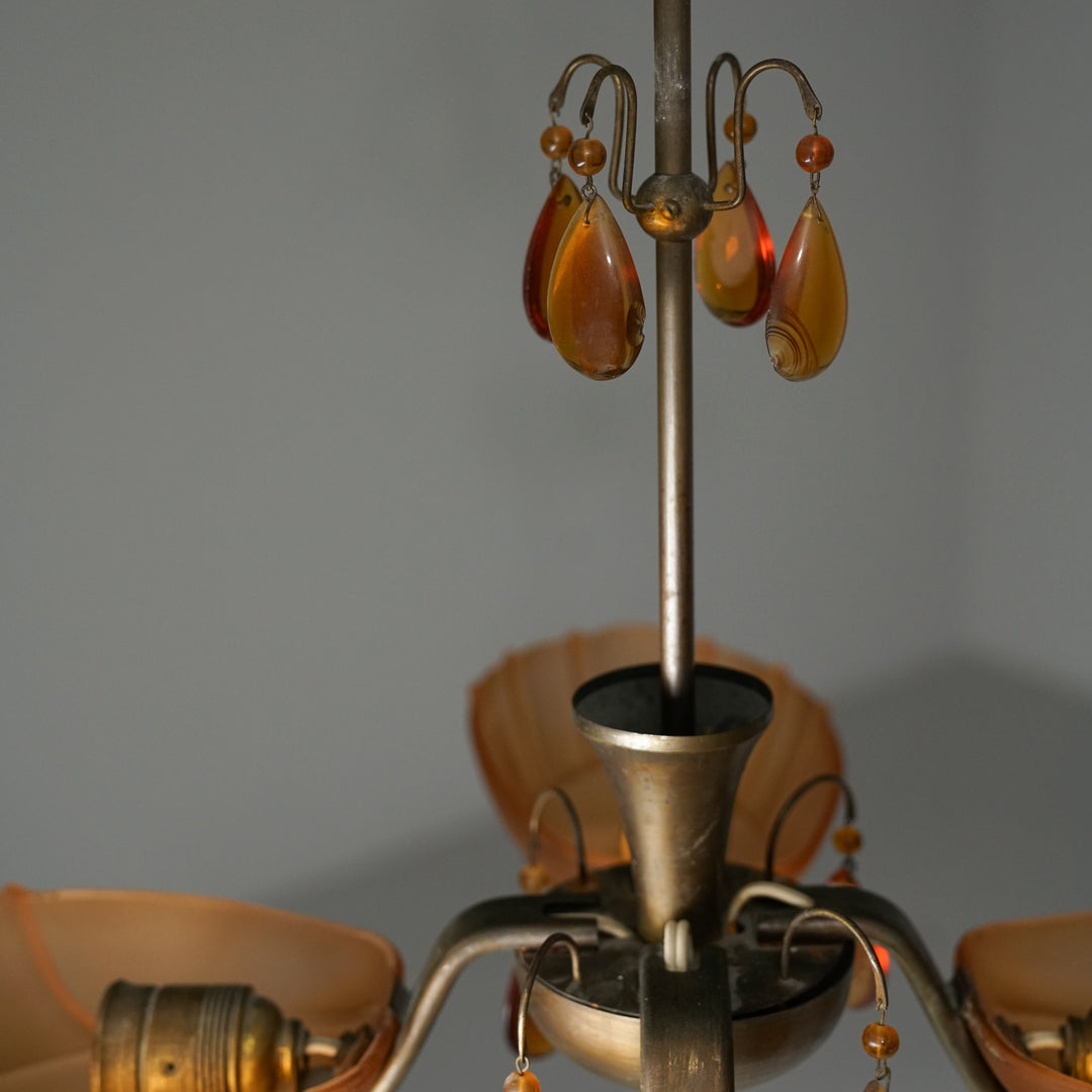 Kattovalaisin, Paavo Tynell, Taito Oy, 30-luku