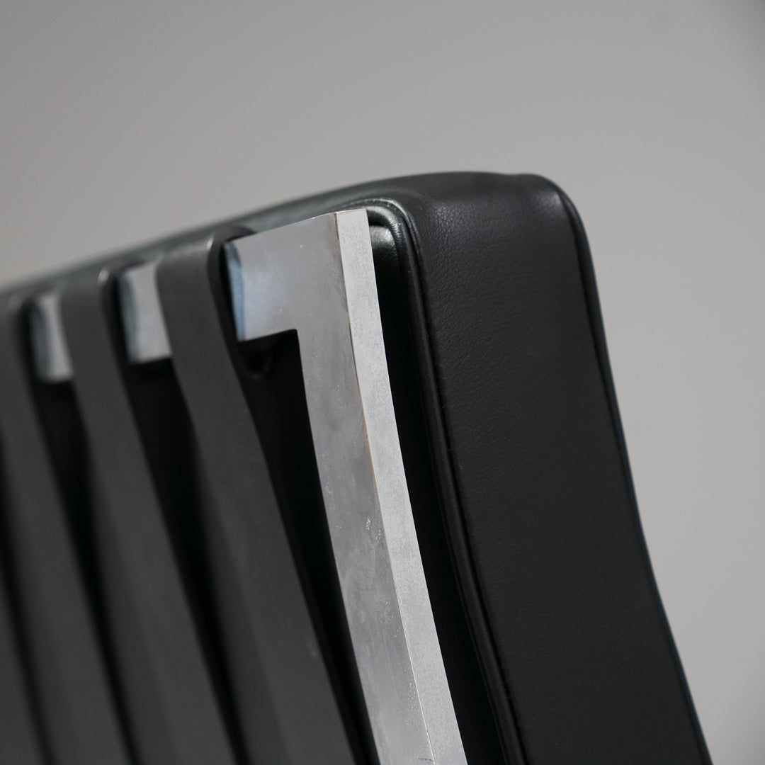 Model Barcelona armchairs (8 pieces), Ludwig Mies van der Rohe, Knoll, Early 2000s