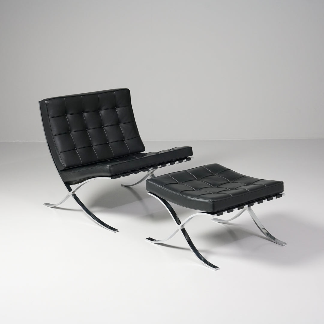 Model Barcelona armchairs (8 pieces), Ludwig Mies van der Rohe, Knoll, Early 2000s