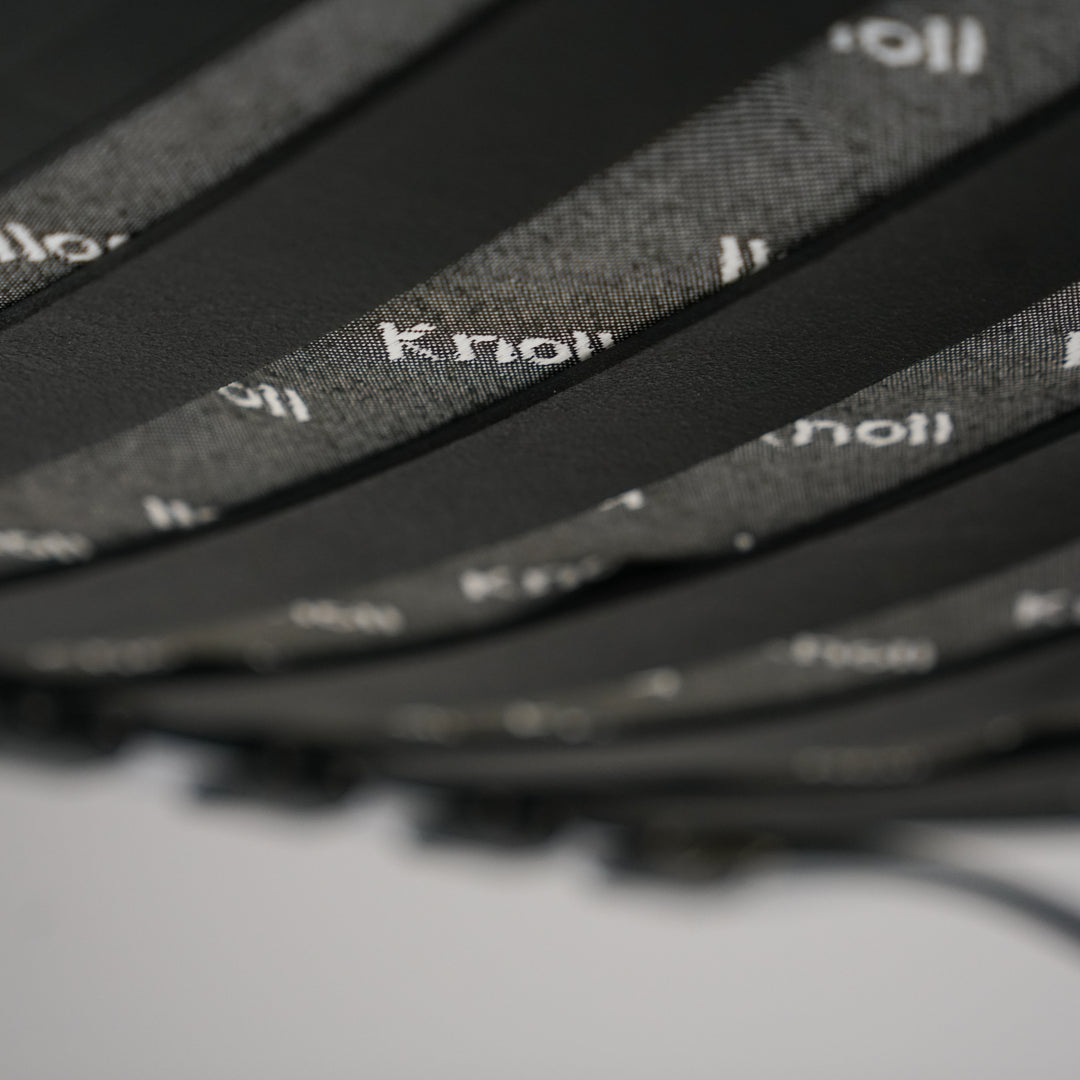 Model Barcelona stool (2 pieces), Mies Van der Rohe, Knoll, Early 2000s