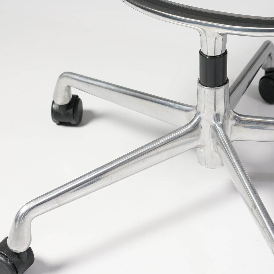 Model EA108 office chair with five-pointed-leg (multiple pieces), Charles & Ray Eames, Vitra, Early 2000s