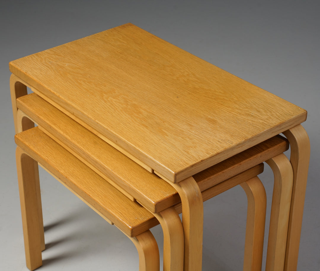 Sarjapöytä, Alvar Aalto, Artek, 70-luku