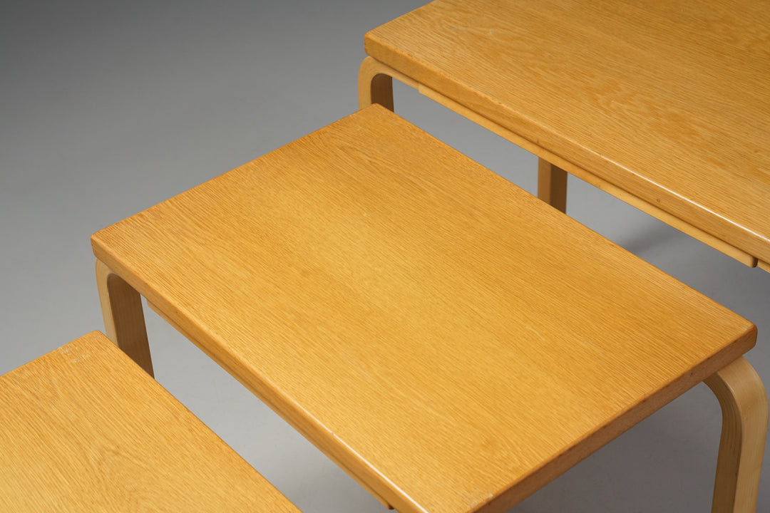 Sarjapöytä, Alvar Aalto, Artek, 70-luku