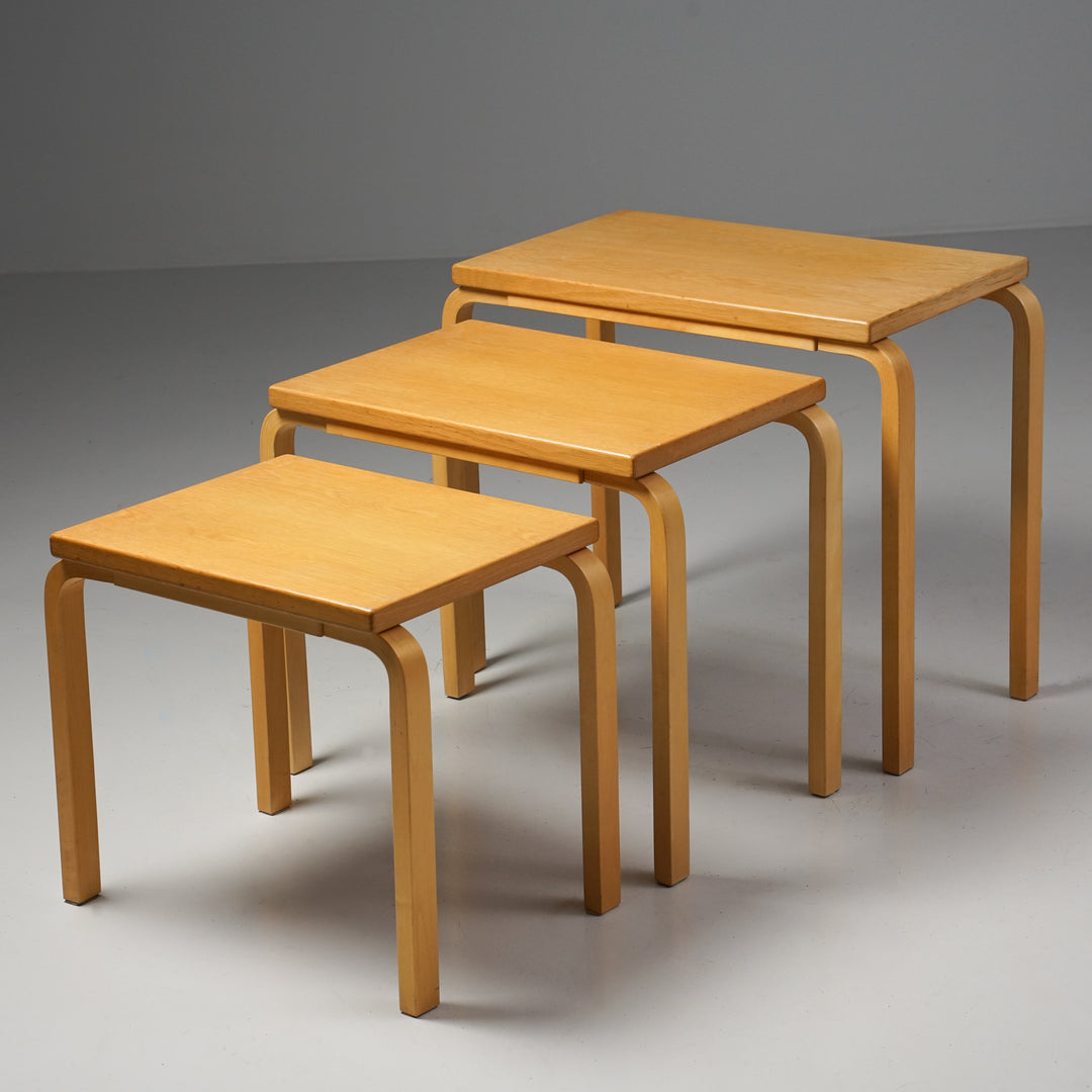 Sarjapöytä, Alvar Aalto, Artek, 70-luku