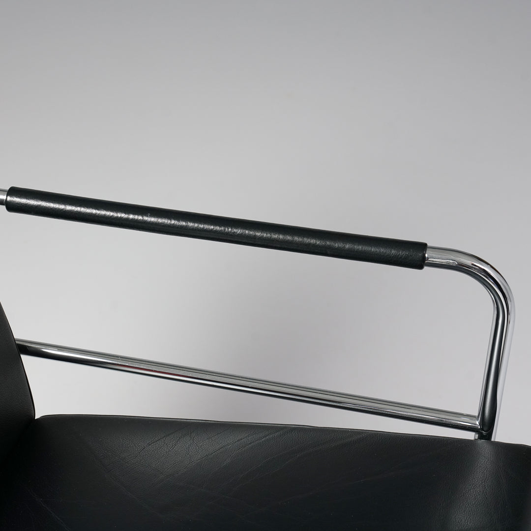 Malli Cinema nojatuoli (3 kpl), Gunilla Allard, Lammhults, 2000-luvun alku