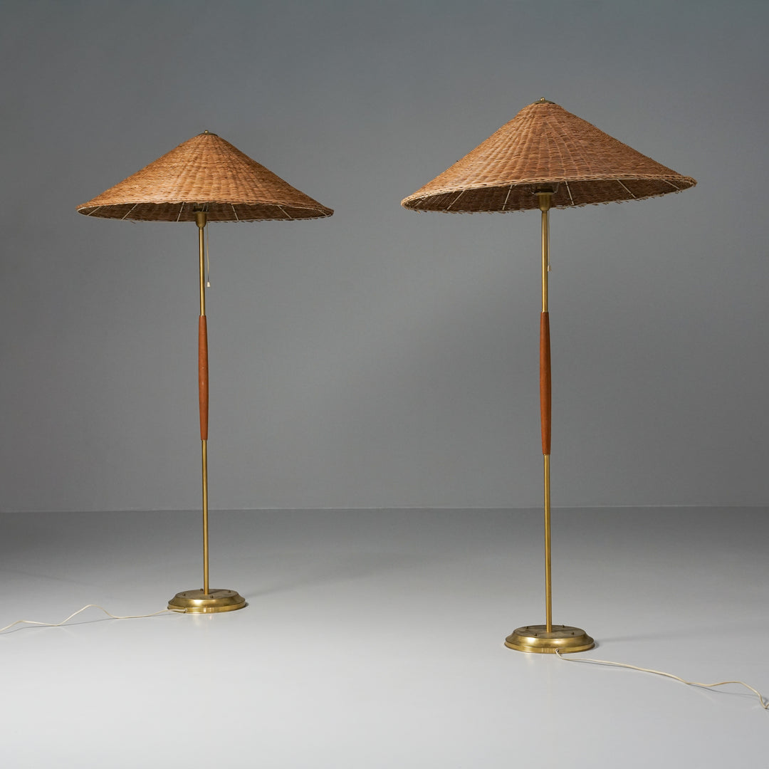 Lattiavalaisin pari, Venhola Oy, 60-luku