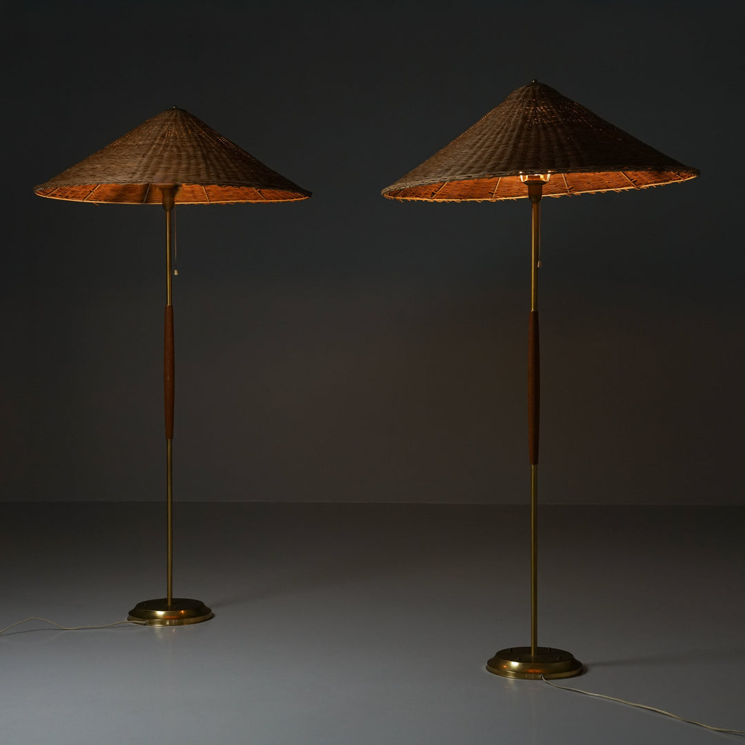 Lattiavalaisin pari, Venhola Oy, 60-luku