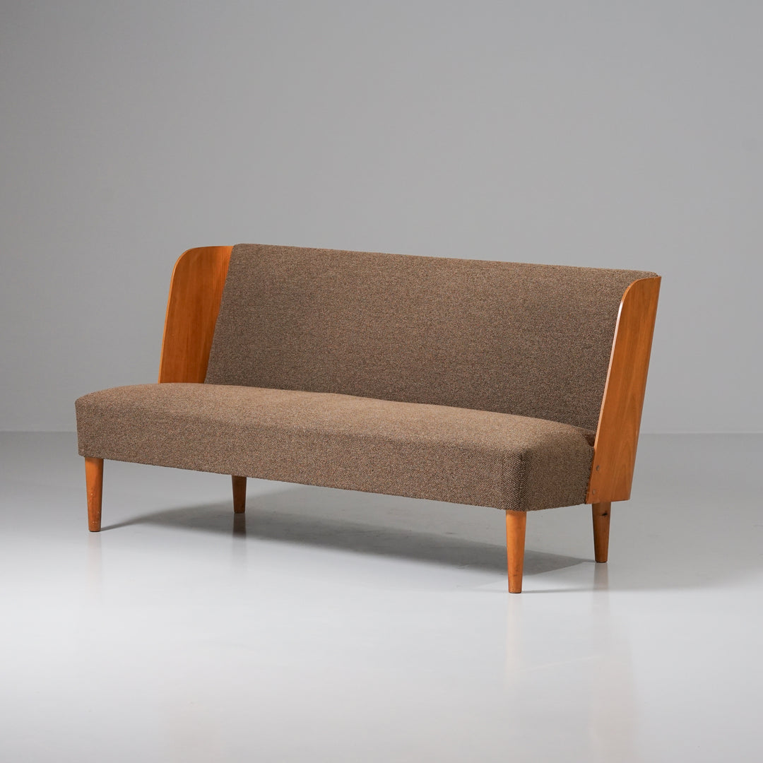 Sofa, Einari Kyöstilä, Keravan Puuseppätehdas Oy, 1940s