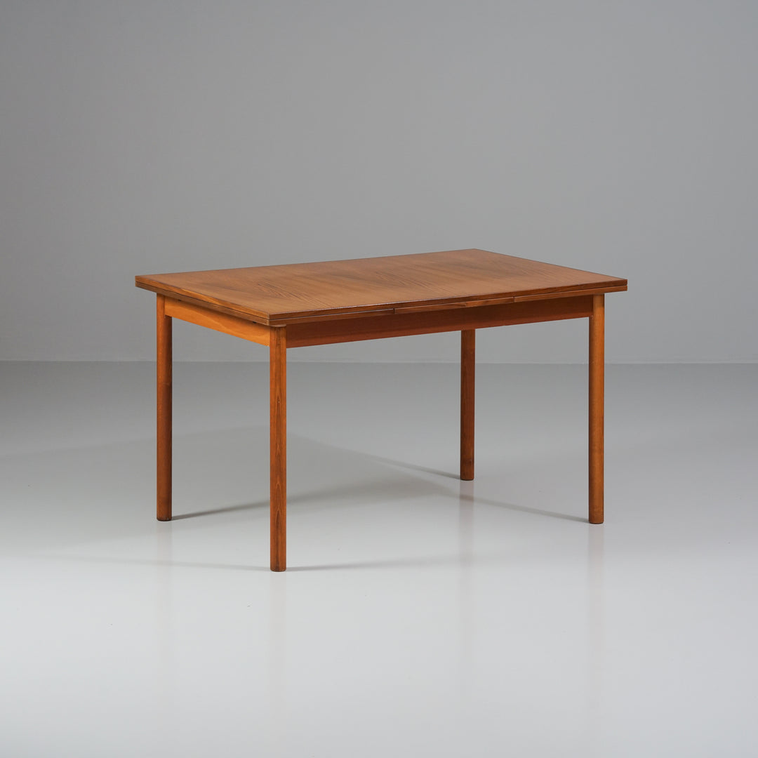 Extendable dining table, 1950/1960s