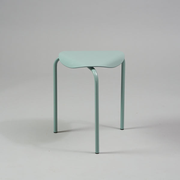 スツール Ilmari Tapiovaara / Lukki Stool / Artek DSC05398-2_grande.jpg?v=1678444405