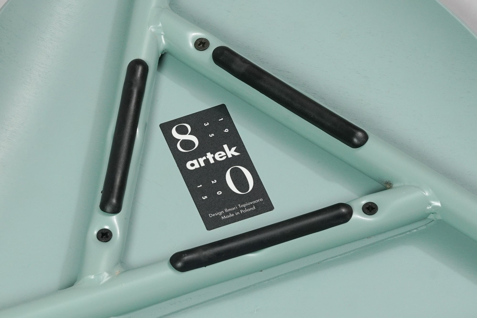 Lukki stool, Ilmari Tapiovaara, Artek, 2008 – Fargo Vintage & Design