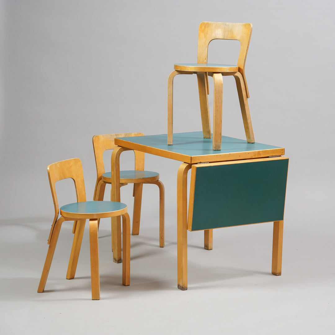 Alvar Aalto dining set, model DL 82 folding table & 3 pcs model 65 chairs, OY Huonekalu- ja Rakennustyotehdas AB, 1950s