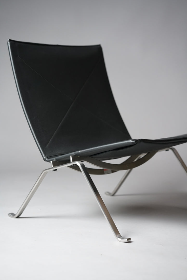 PK22 armchair, Poul Kjærhol, Fritz Hansen, 2000s
